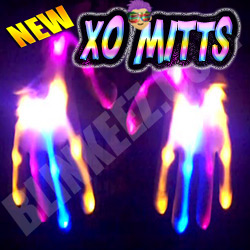 Flashing LED XO Mitts - PINK-BLUE-ORANGE LEDs
